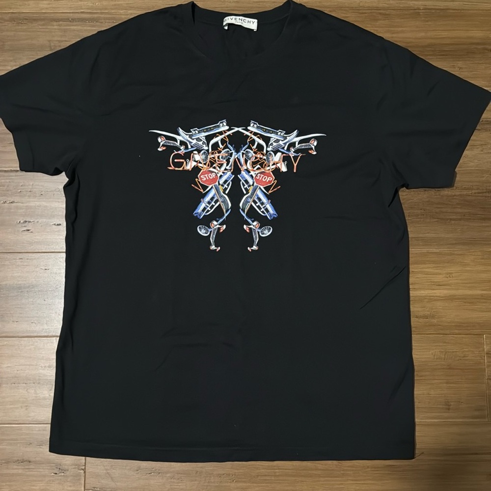 Givenchy stop sign men’s Tee (S)